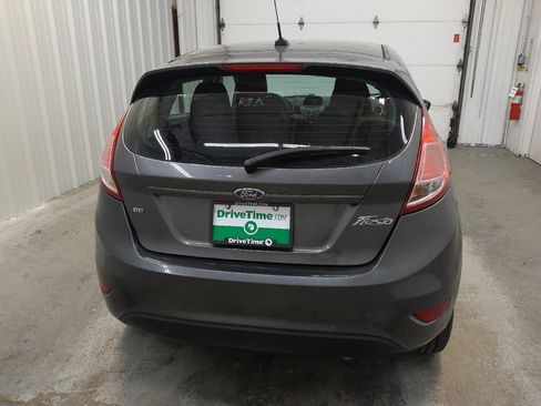 Used 2017 Ford Fiesta SE image 7