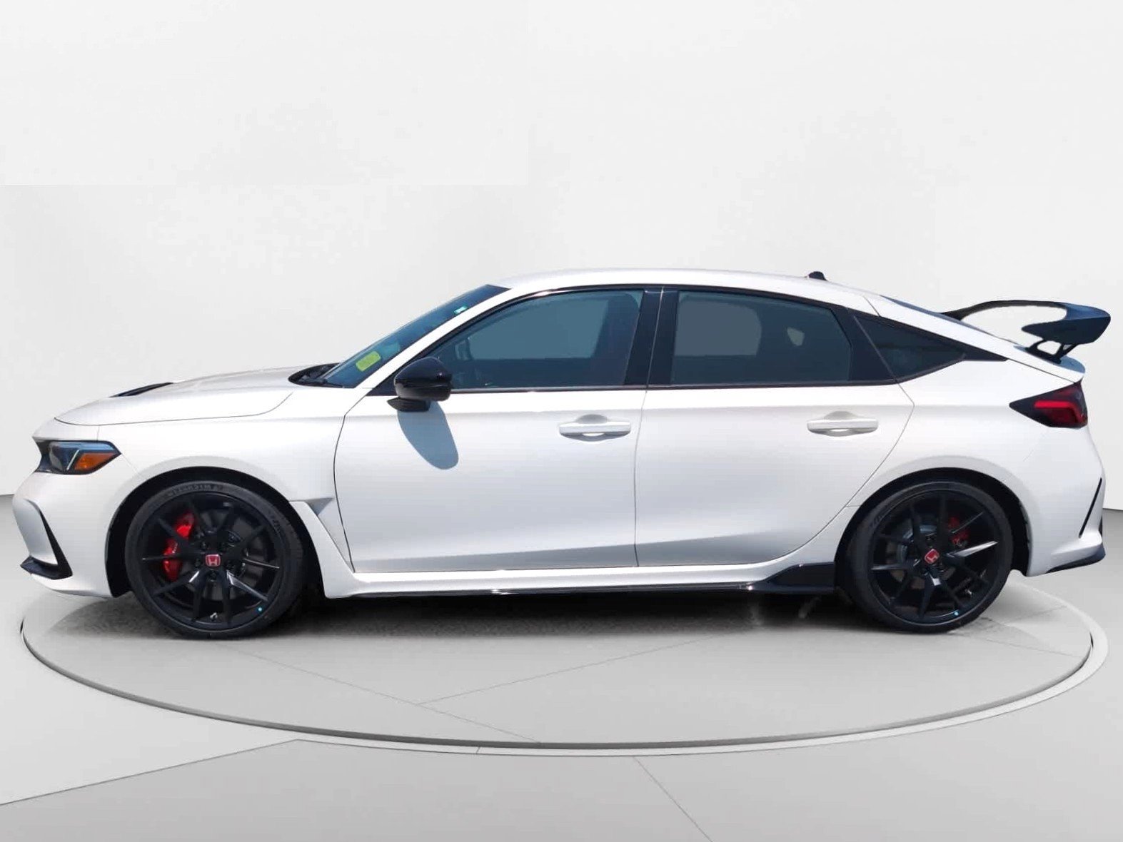 Used 2025 Honda Civic Type R image 5