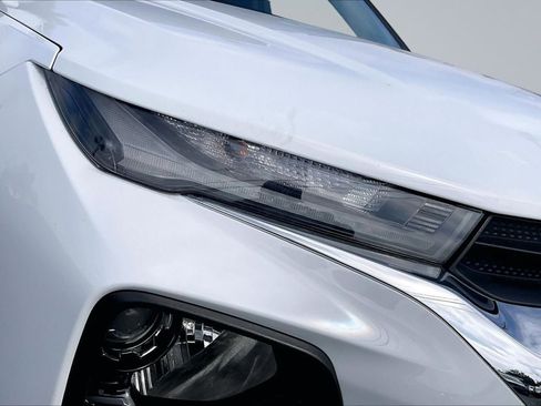 Used 2022 Chevrolet TrailBlazer LT w/ Confidence II Package FWD image 29