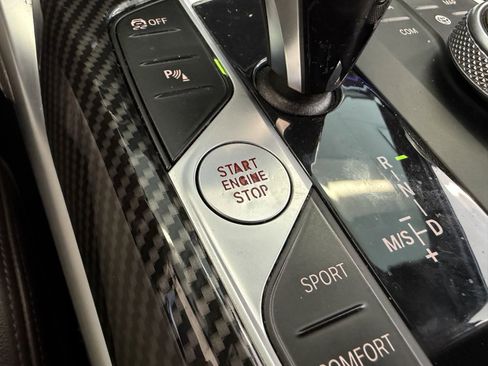 Used 2021 BMW 440i xDrive M440i xDrive w/ Executive Package image 31