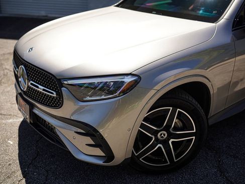 Used 2024 Mercedes-Benz GLC 300 4MATIC w/ AMG Line image 2