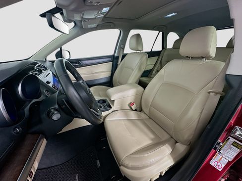 Used 2019 Subaru Outback 3.6R Limited w/ Popular Package #2 AWD/4WD image 13