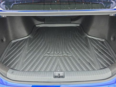 Used 2024 Honda Accord Sport image 29