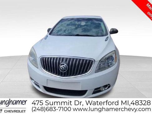 Used 2013 Buick Verano Leather FWD image 3