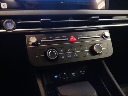 New 2026 Hyundai Tucson SE image 19