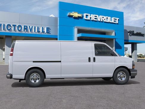 New 2026 Chevrolet Express 2500 Extended w/ Driver Convenience Package RWD image 5