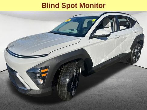 Used 2025 Hyundai Kona SEL AWD/4WD image 5