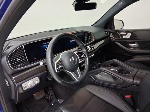 Used 2020 Mercedes-Benz GLE 350 image 4