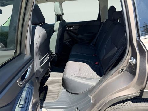Used 2024 Subaru Forester Premium AWD/4WD image 30