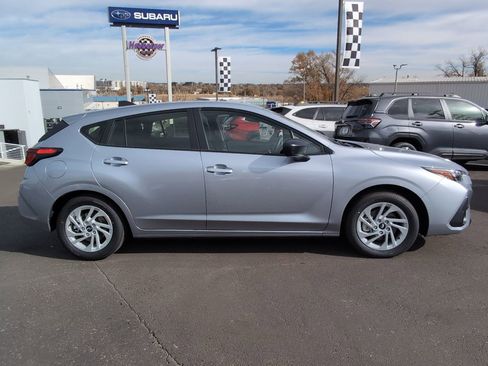 New 2025 Subaru Impreza 2.0i image 8