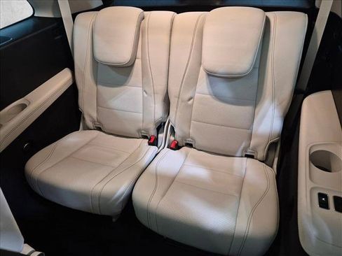 Used 2023 Mercedes-Benz GLS 450 4MATIC image 21