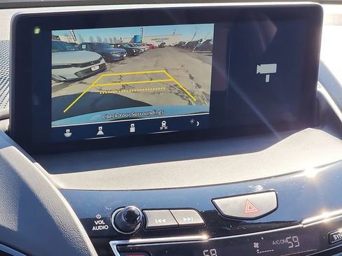 Used 2024 Acura RDX SH-AWD image 18