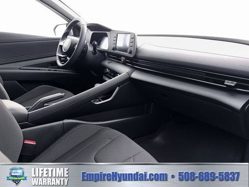 New 2026 Hyundai Elantra Sport FWD image 15