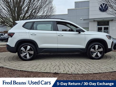 Certified 2025 Volkswagen Taos S image 7