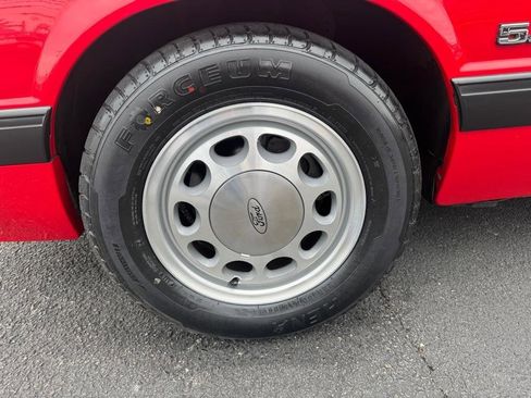 Used 1990 Ford Mustang LX image 10