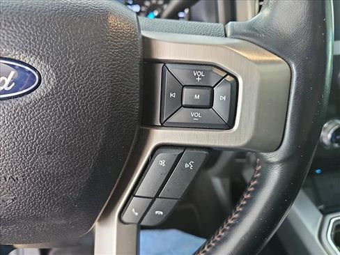 Used 2021 Ford F250 Platinum w/ FX4 Off-Road Package image 21