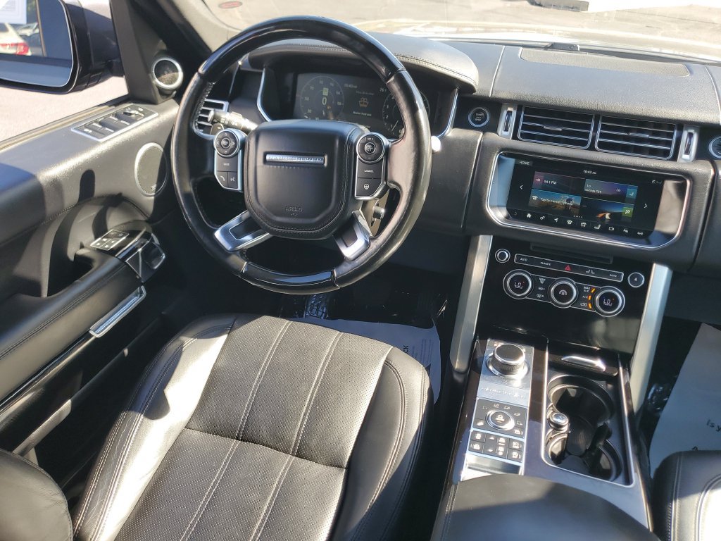 Used 2017 Land Rover Range Rover HSE AWD/4WD image 16