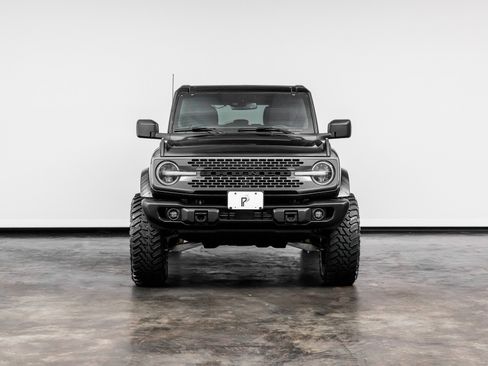 Used 2025 Ford Bronco Badlands AWD/4WD image 2