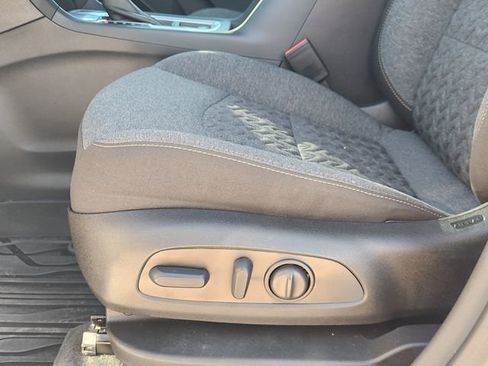 Used 2024 Chevrolet Equinox LT w/ LPO, Floor Liner Package FWD image 23