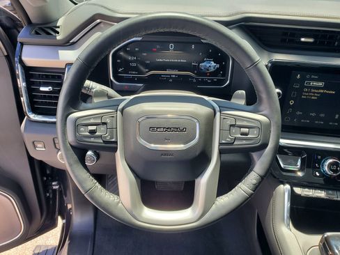 Used 2023 GMC Sierra 1500 Denali w/ Denali Reserve Package AWD/4WD image 25