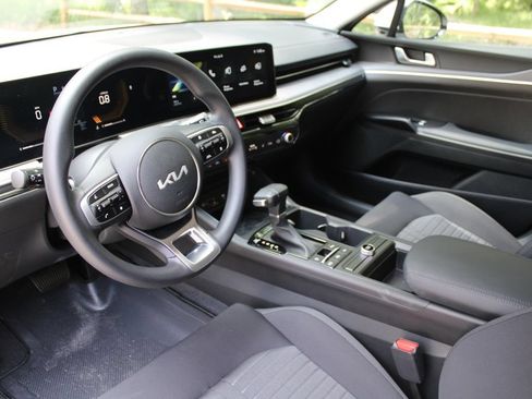 New 2026 Kia K5 LXS FWD image 20
