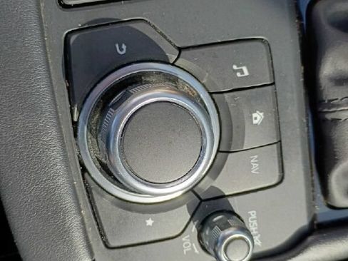 Used 2019 MAZDA CX-3 Touring w/ Preferred Equipment Package AWD/4WD image 25