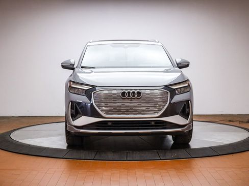 Certified 2023 Audi Q4 e-tron Premium Plus w/ Premium Plus image 7