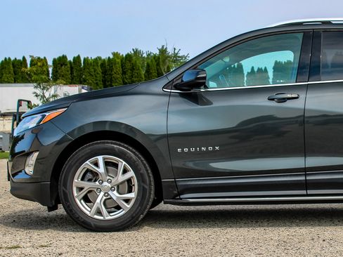 Used 2018 Chevrolet Equinox LT FWD image 36