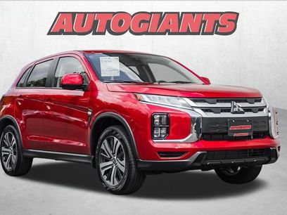 New 2025 Mitsubishi Outlander Sport ES