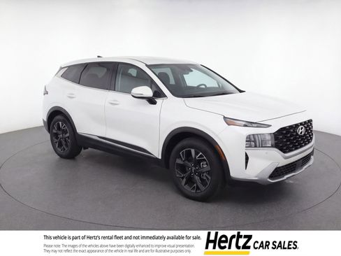 Used 2025 Kia Sportage LX image 1