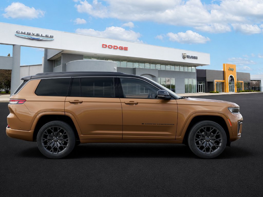 New 2027 Jeep Grand Cherokee L Summit AWD/4WD image 21