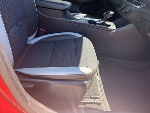 Used 2024 Buick Envista Preferred FWD image 11