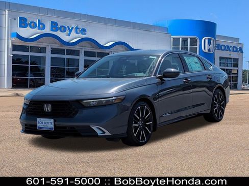 New 2026 Honda Accord Touring image 1