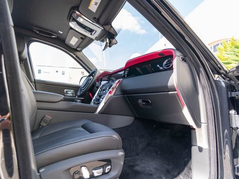 New 2026 Rolls-Royce Cullinan AWD/4WD image 35