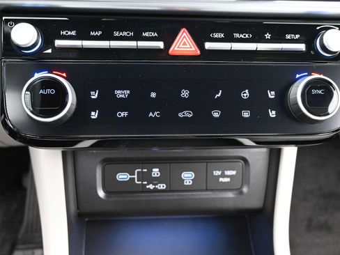 New 2026 Hyundai Tucson Limited image 18