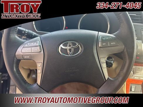 Used 2010 Toyota Highlander Limited image 39