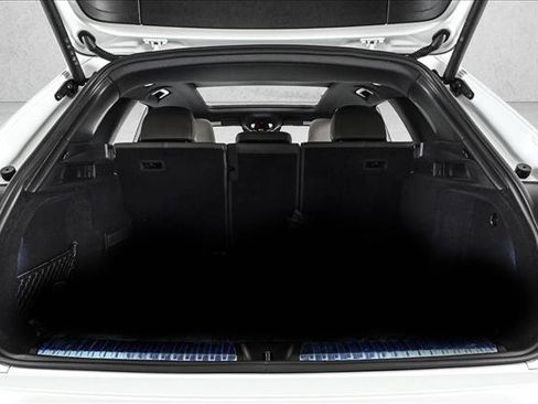 New 2025 Audi Q5 Premium image 6