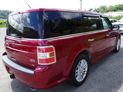 Used 2016 Ford Flex SEL w/ Equipment Group 202A AWD/4WD image 6