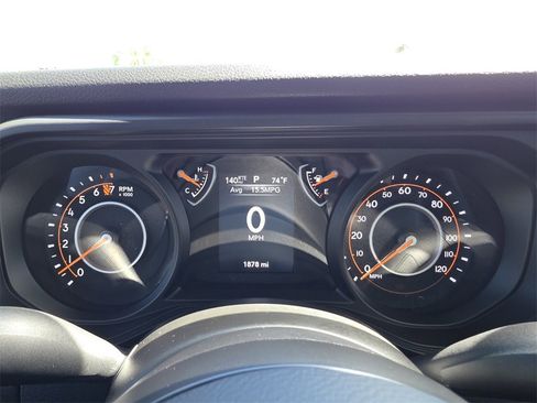 Used 2025 Jeep Gladiator Sport image 27