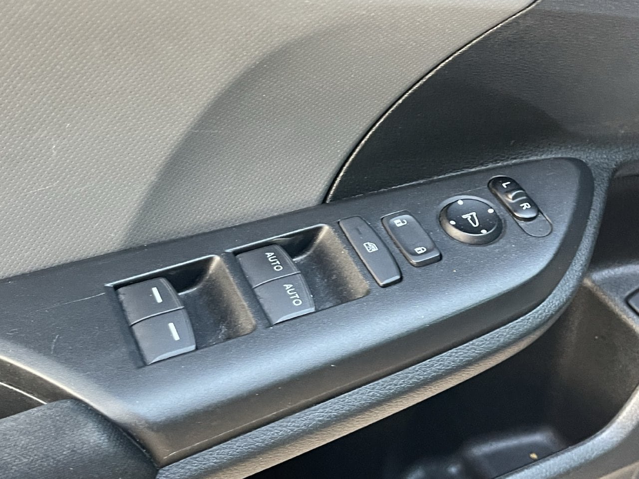Used 2021 Honda Civic LX image 10