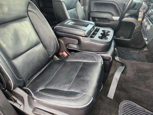 Used 2018 Chevrolet Silverado 1500 LT w/ Texas Edition RWD image 15