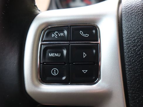 Used 2014 Chrysler 200 Limited FWD image 28