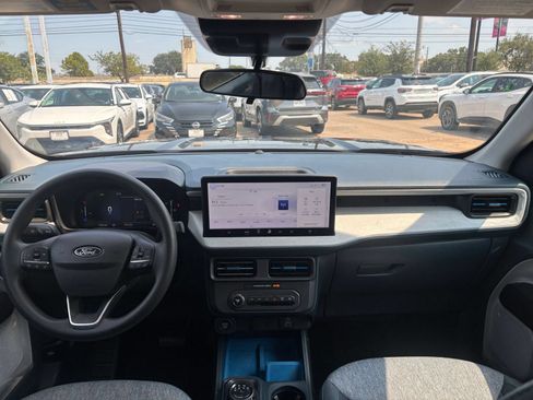 Used 2026 Ford Maverick XLT FWD image 30