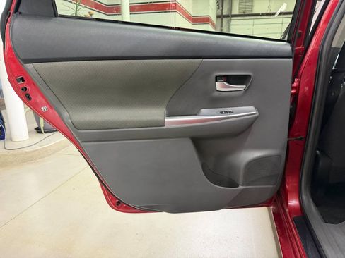 Used 2013 Toyota Prius V Three FWD image 12