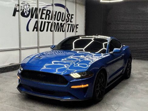 Used 2020 Ford Mustang Coupe w/ Equipment Group 101A RWD image 1