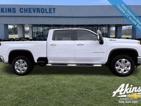 Used 2020 Chevrolet Silverado 2500 LTZ w/ LTZ Convenience Package AWD/4WD image 17