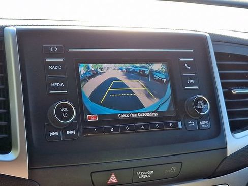 Certified 2019 Honda Pilot LX image 19