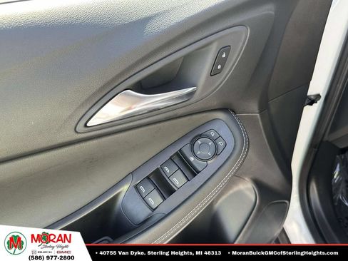 Certified 2024 Buick Encore GX Preferred FWD image 13