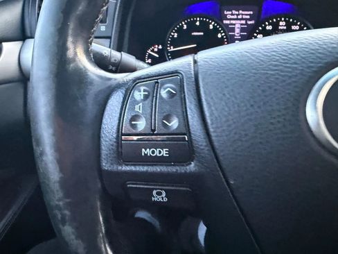 Used 2013 Lexus LS 460 AWD image 26