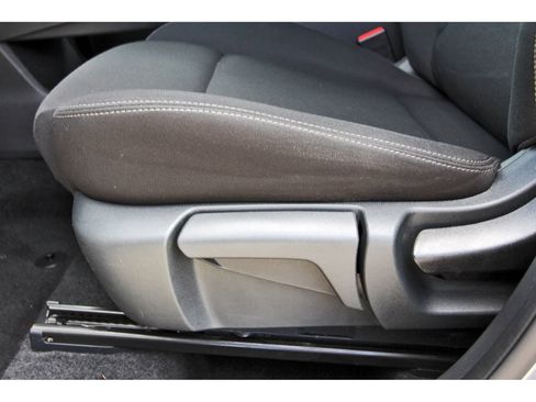 Used 2023 Nissan Rogue S FWD image 28